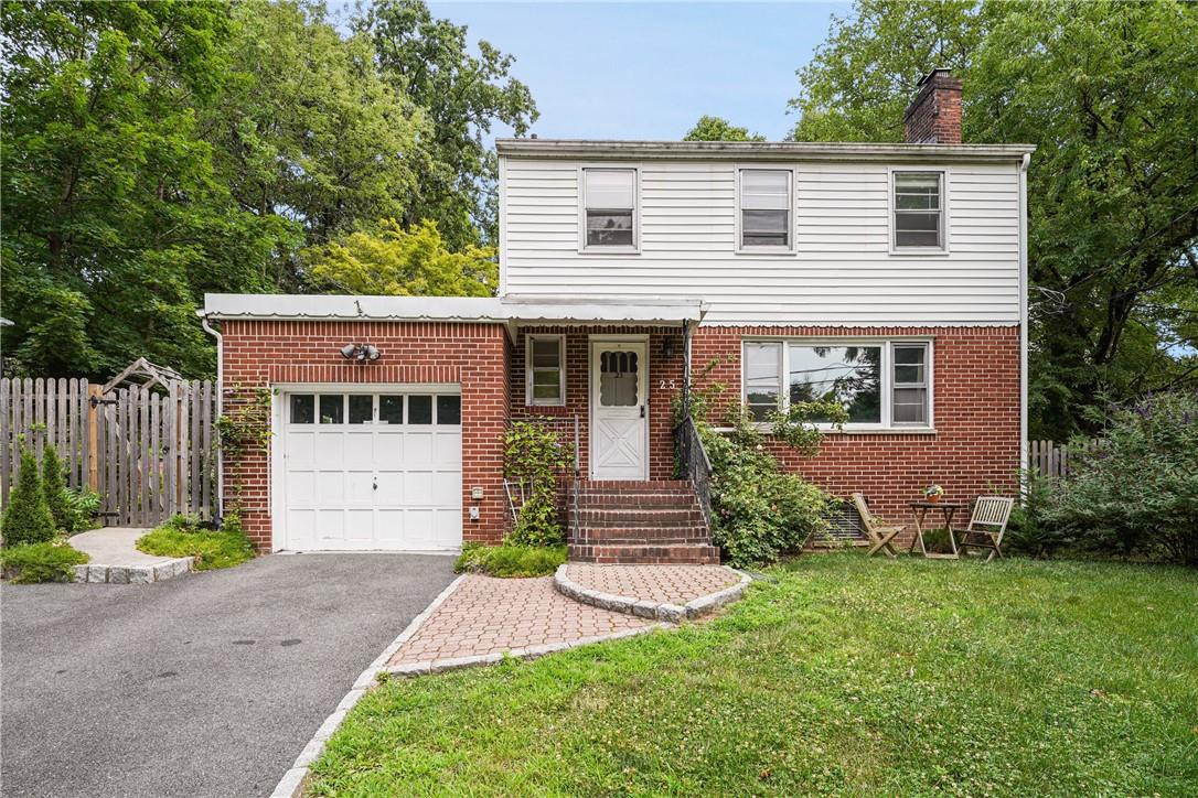 25 Fenwick Road, Hastings-on-Hudson, NY 10706