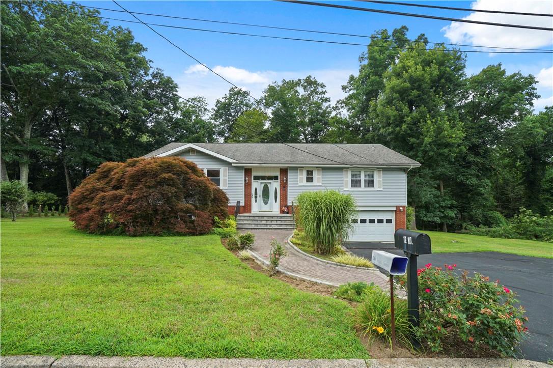12 N Woodlands Avenue, White Plains, NY 10607