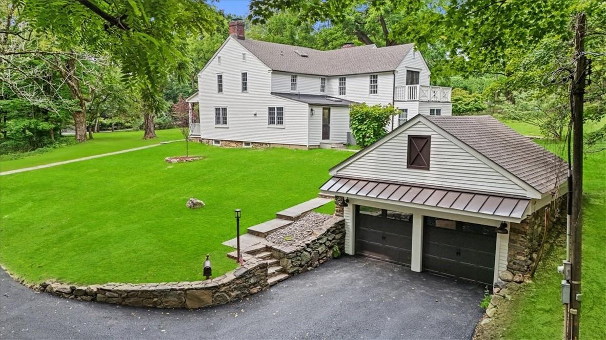 420 Nanny Hagen Road, Thornwood, NY 10594