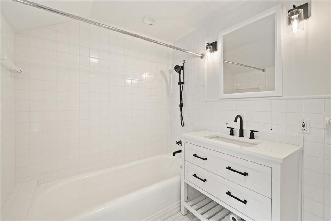 420 Nanny Hagen Road, Thornwood, NY 10594