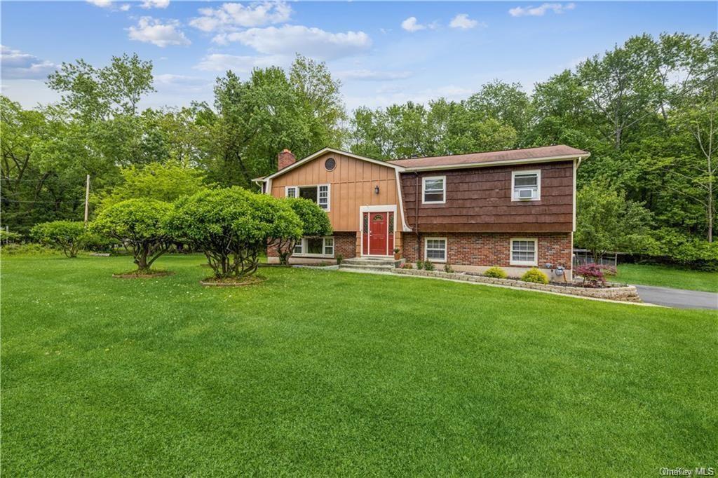 61 Sickletown Road, West Nyack, NY 10994