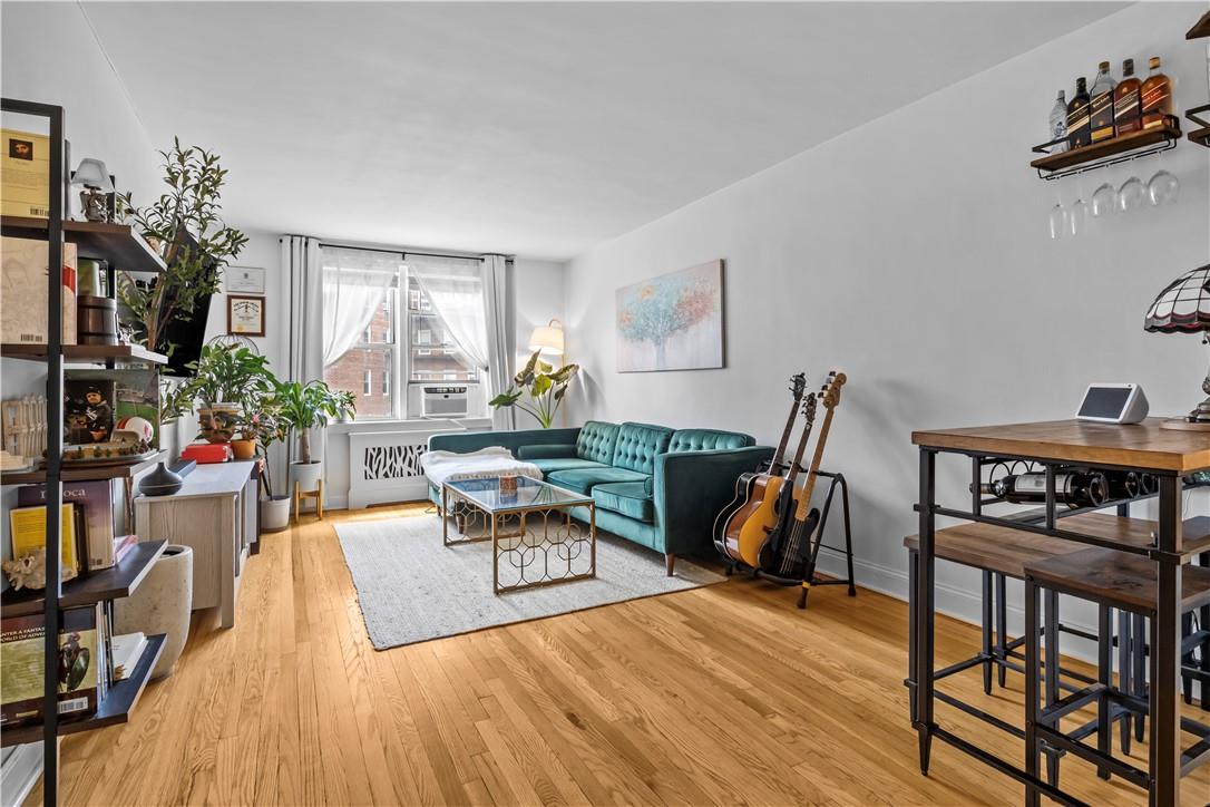 5640 Netherland Avenue # 4E, Bronx, NY 10471