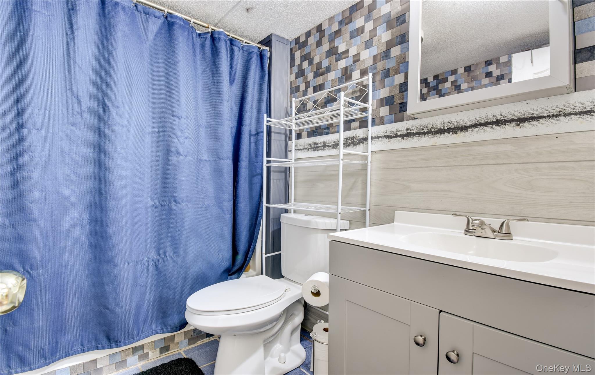 2424 State Route 17k, Montgomery, NY 12549