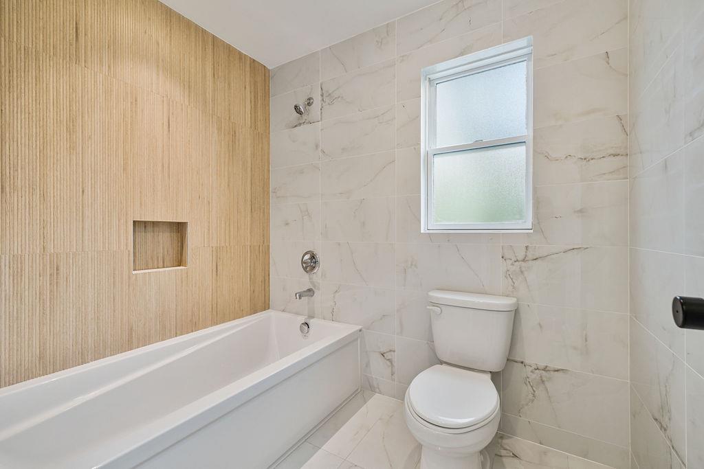 23 Northbrook Road # 202, Spring Valley, NY 10977