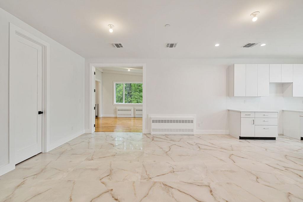 23 Northbrook Road # 202, Spring Valley, NY 10977