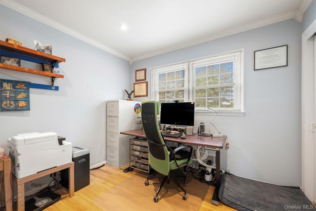 20 Lancaster Drive, Suffern, NY 10901