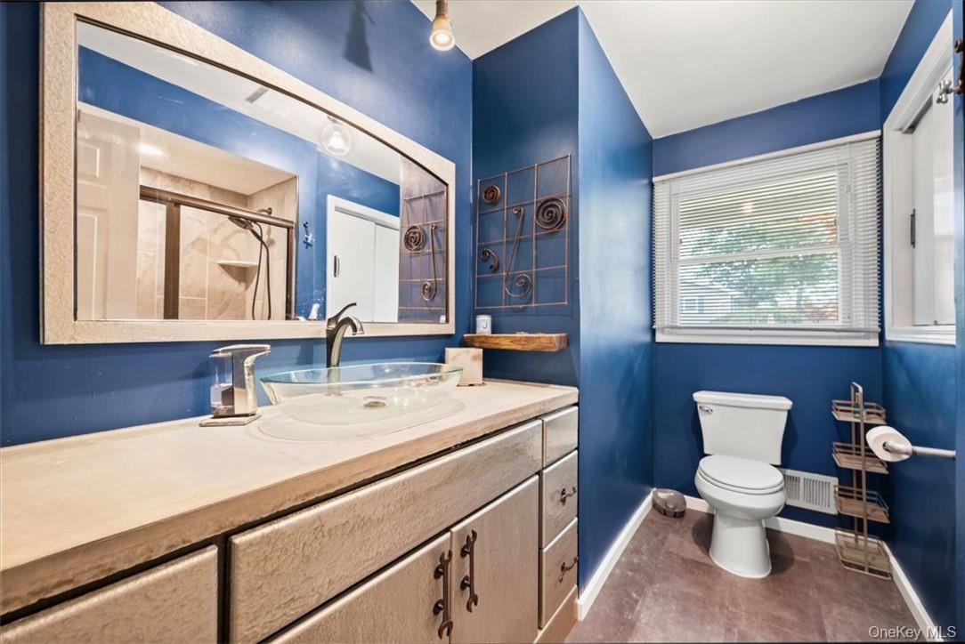 20 Lancaster Drive, Suffern, NY 10901