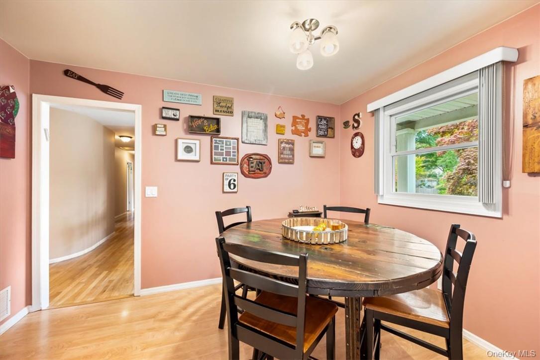 20 Lancaster Drive, Suffern, NY 10901