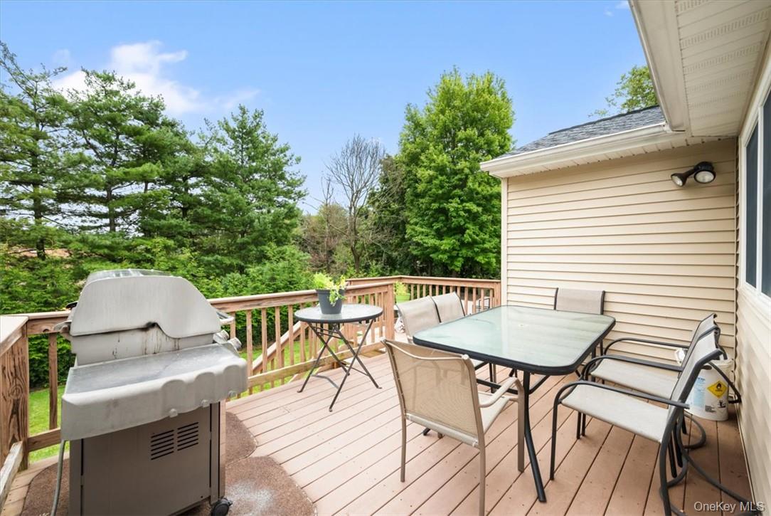 20 Lancaster Drive, Suffern, NY 10901