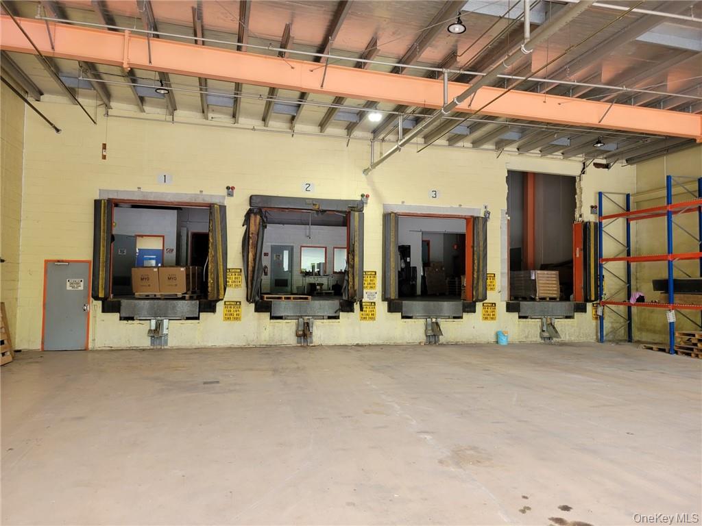 40 Commercial Avenue, Middletown, NY 10941