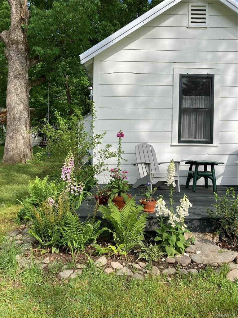 29 Kraw Street # 6, Spring Glen, NY 12483