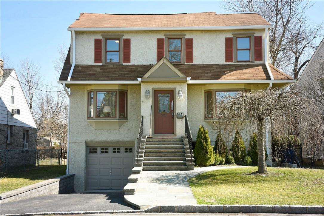 203 Frank Avenue, Mamaroneck, NY 10543
