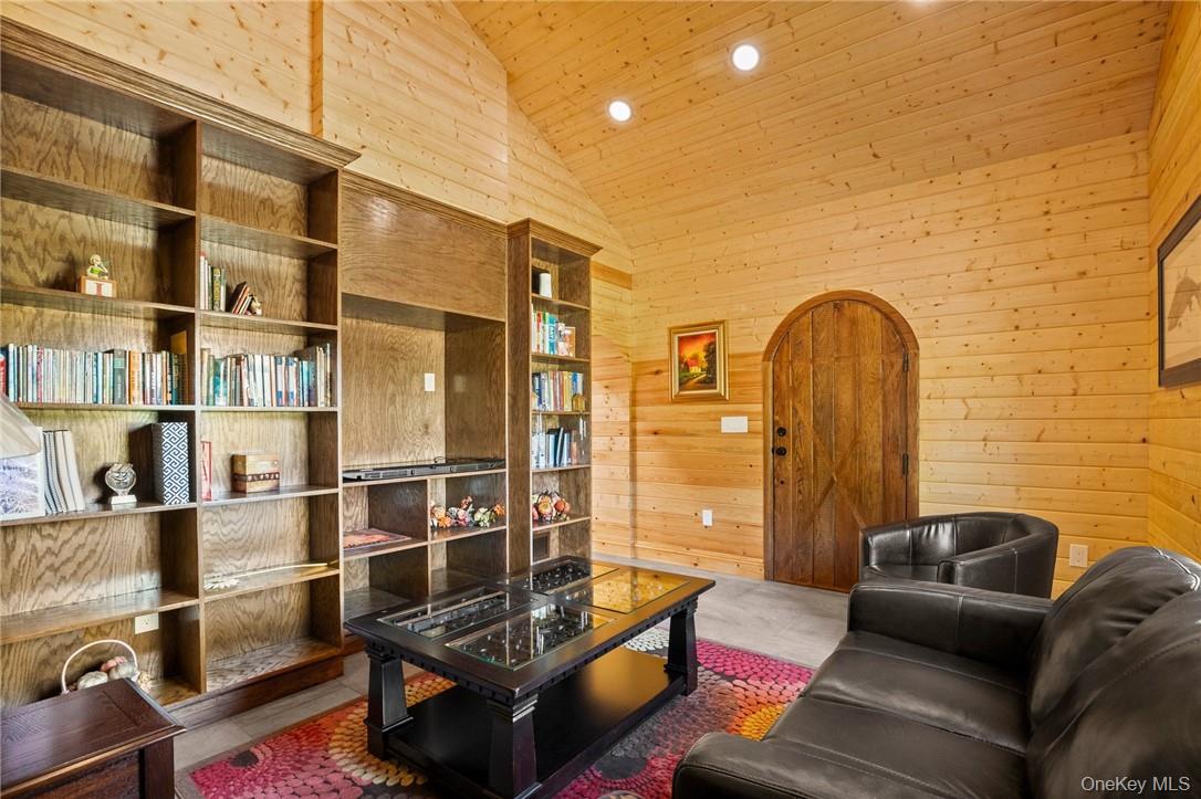 55 Daley Road, Lagrangeville, NY 12603