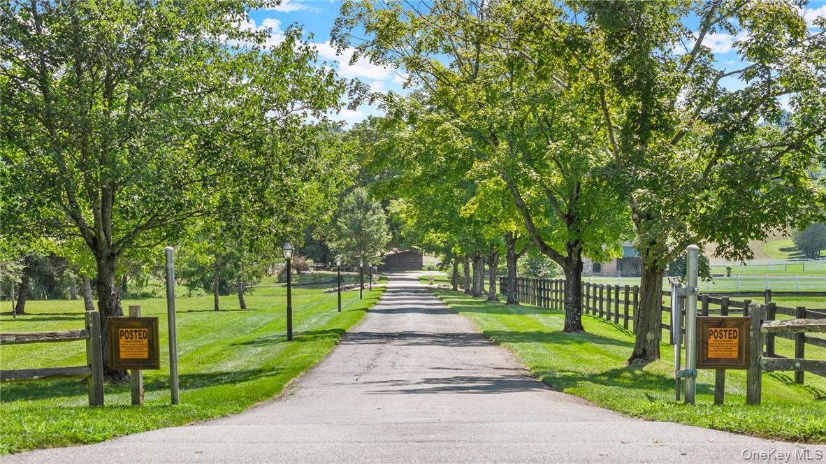 55 Daley Road, Lagrangeville, NY 12603