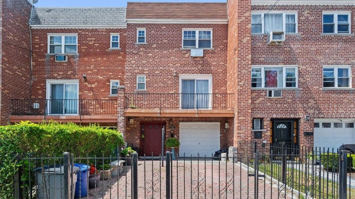 4029 Seton Avenue, Bronx, NY 10466