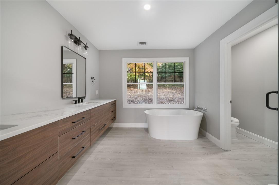 12 N Shady Road N, Ardsley, NY 10502