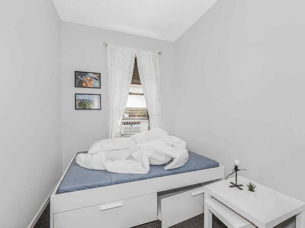 113 E 39th Street, New York (Manhattan), NY 10016