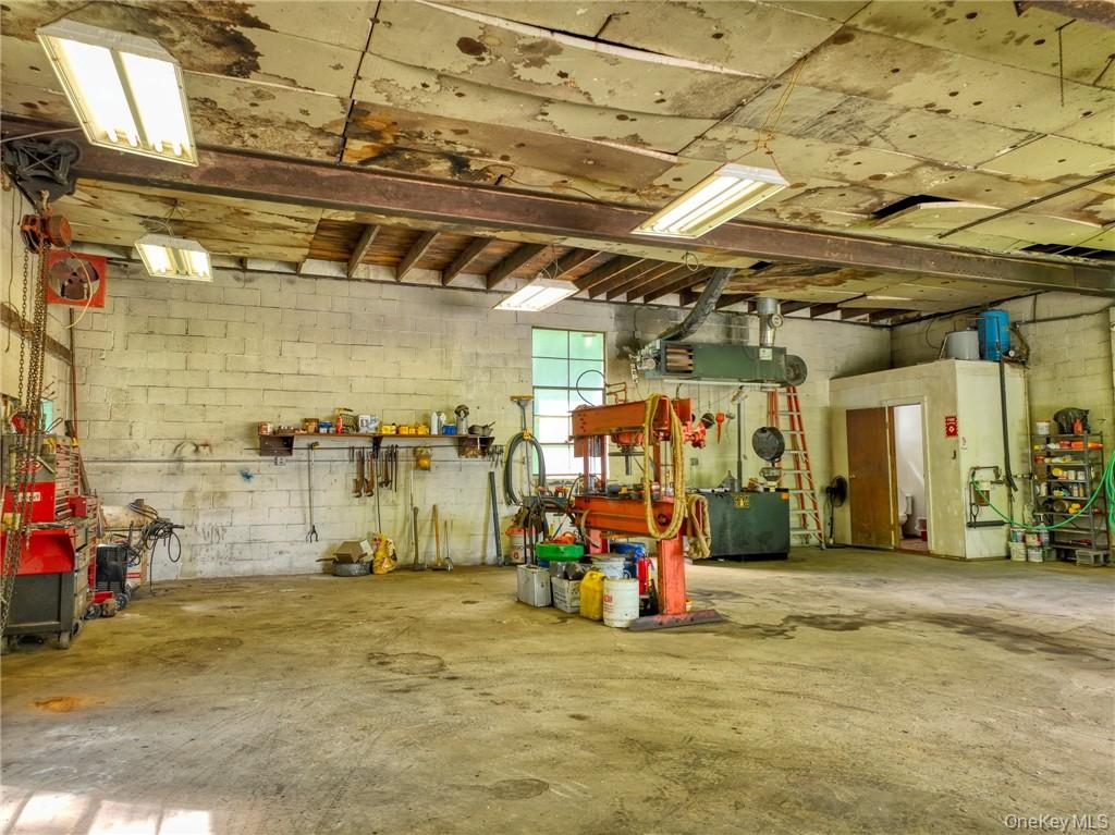 1316 Route 44, Pleasant Valley, NY 12569