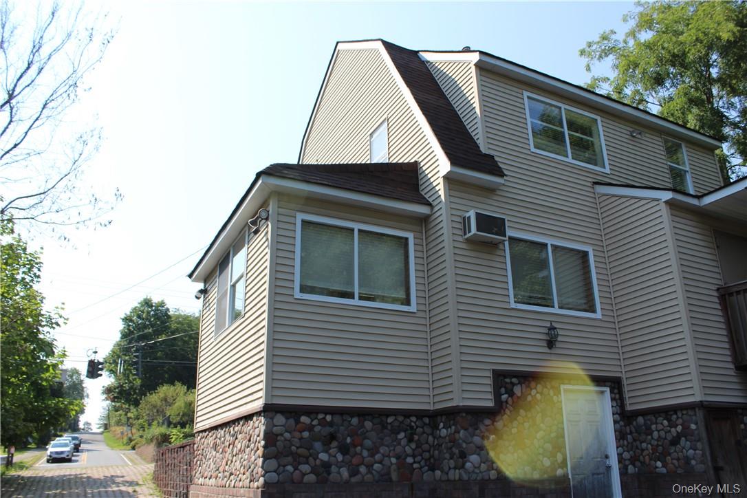 58 Pleasant Street, Monticello, NY 12701