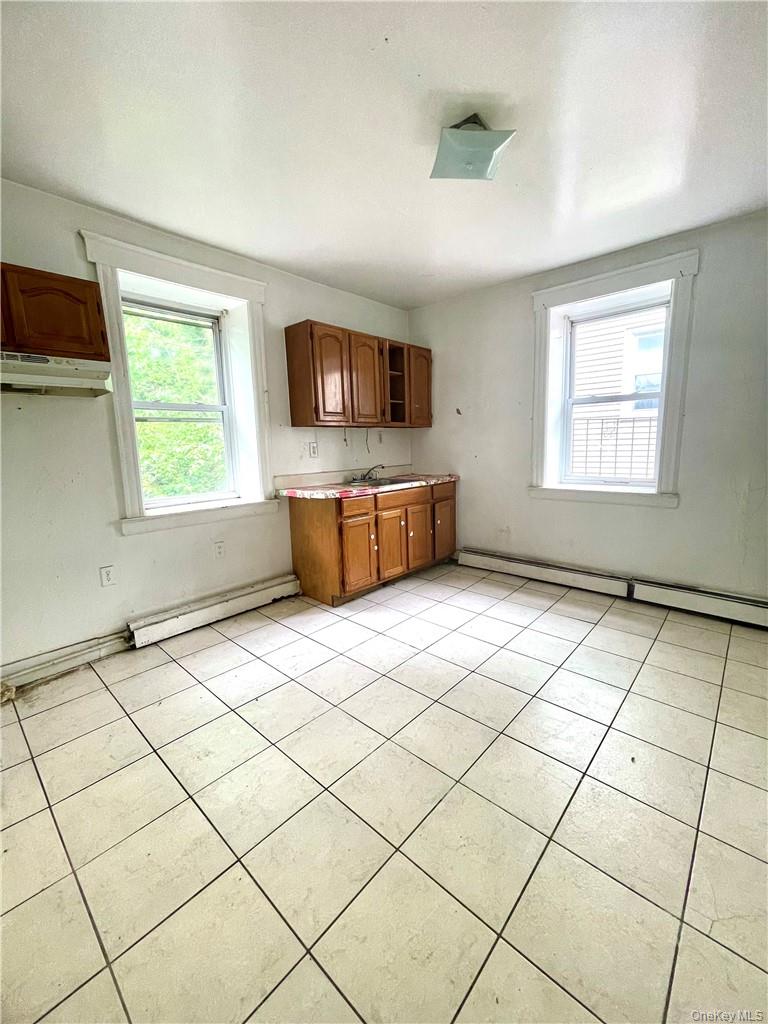 27 Fox Island Road, Port Chester, NY 10573