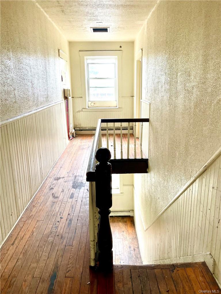 27 Fox Island Road, Port Chester, NY 10573