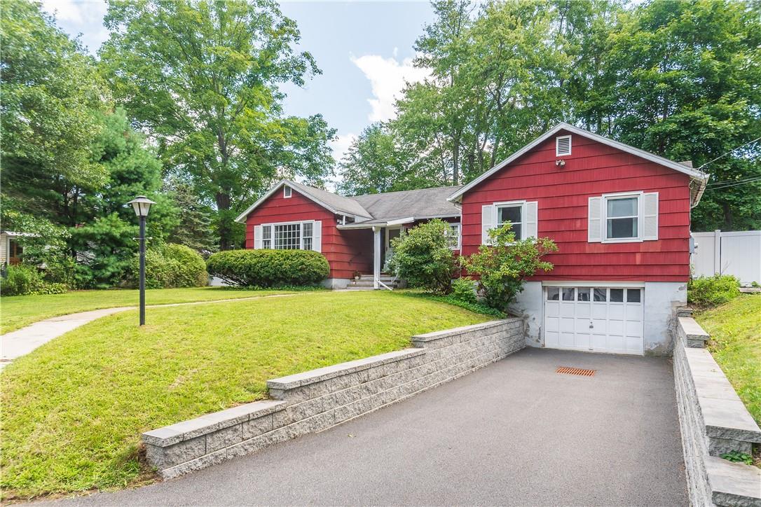 15 Cane Road, Greenwood Lake, NY 10925