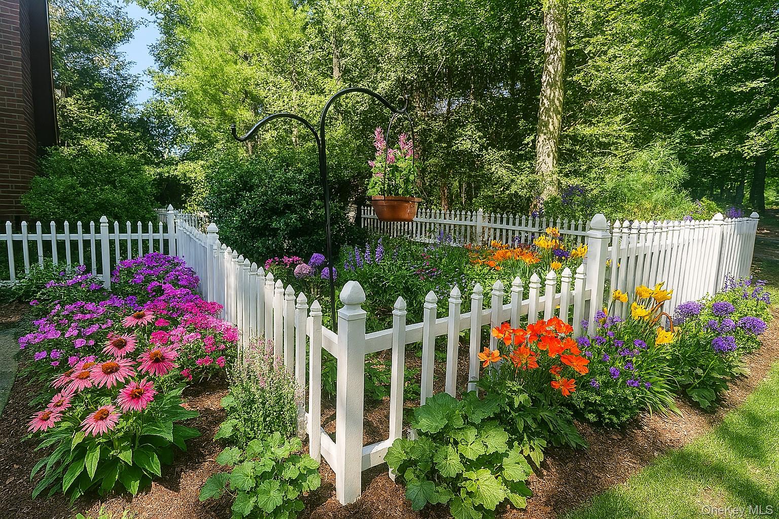 74 Swinging Bridge Estate Road, Monticello, NY 12701