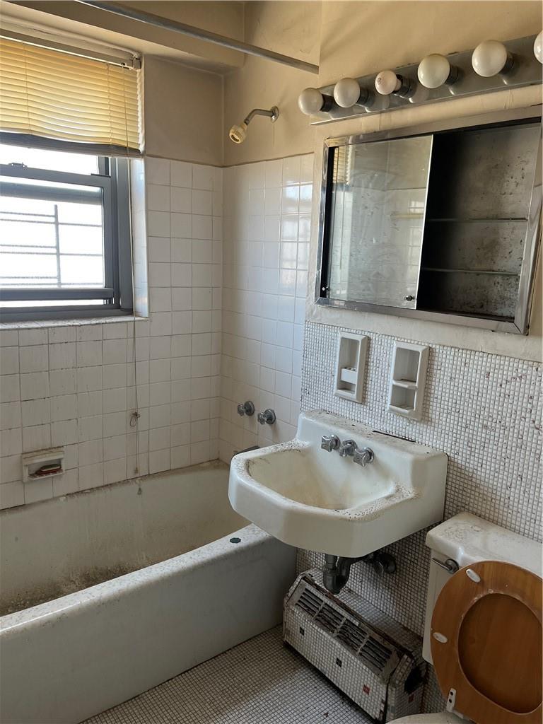 1020 Grand Concourse # 20G, Bronx, NY 10451