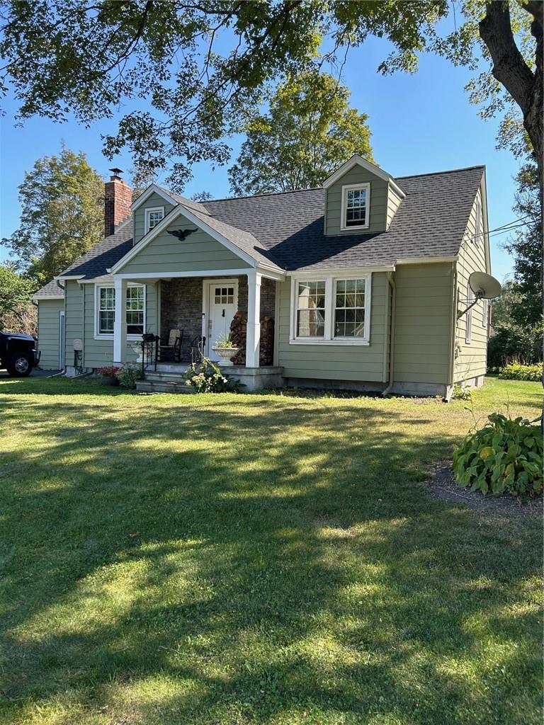 6 Horseshoe Drive, Hyde Park, NY 12538