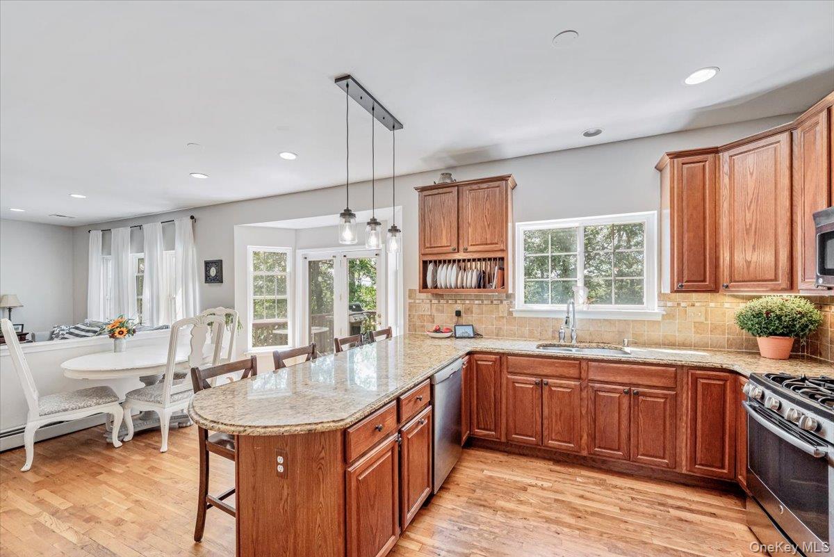 4 Carlisle Court, Highland Mills, NY 10930