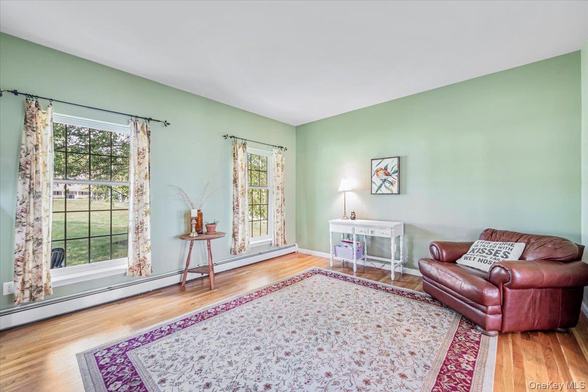 4 Carlisle Court, Highland Mills, NY 10930