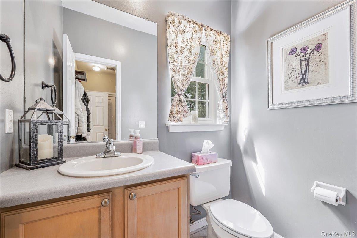 4 Carlisle Court, Highland Mills, NY 10930