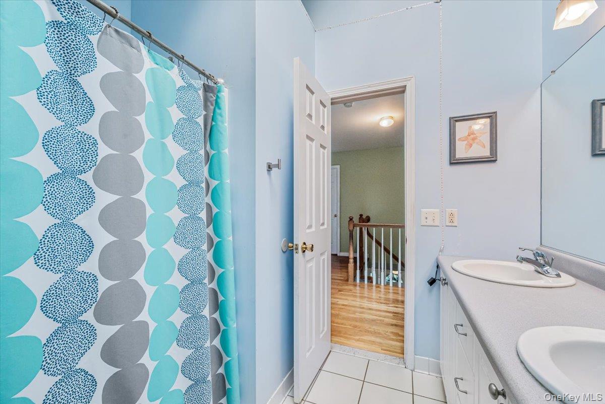 4 Carlisle Court, Highland Mills, NY 10930