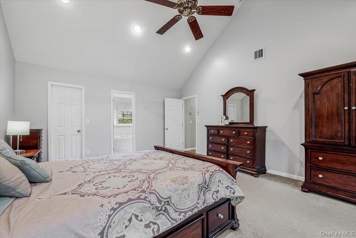 4 Carlisle Court, Highland Mills, NY 10930