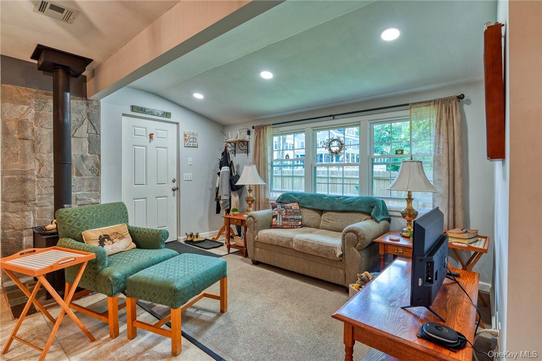 103 Carney Road, Ulster Park, NY 12487