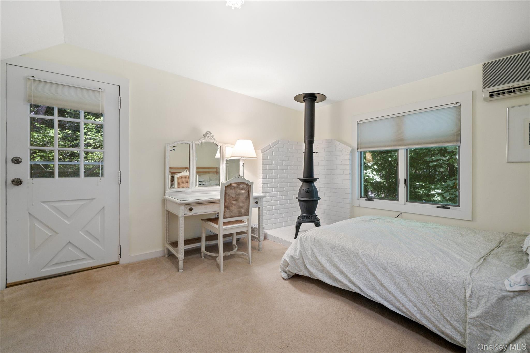 55 Van Orden Avenue, Suffern, NY 10901