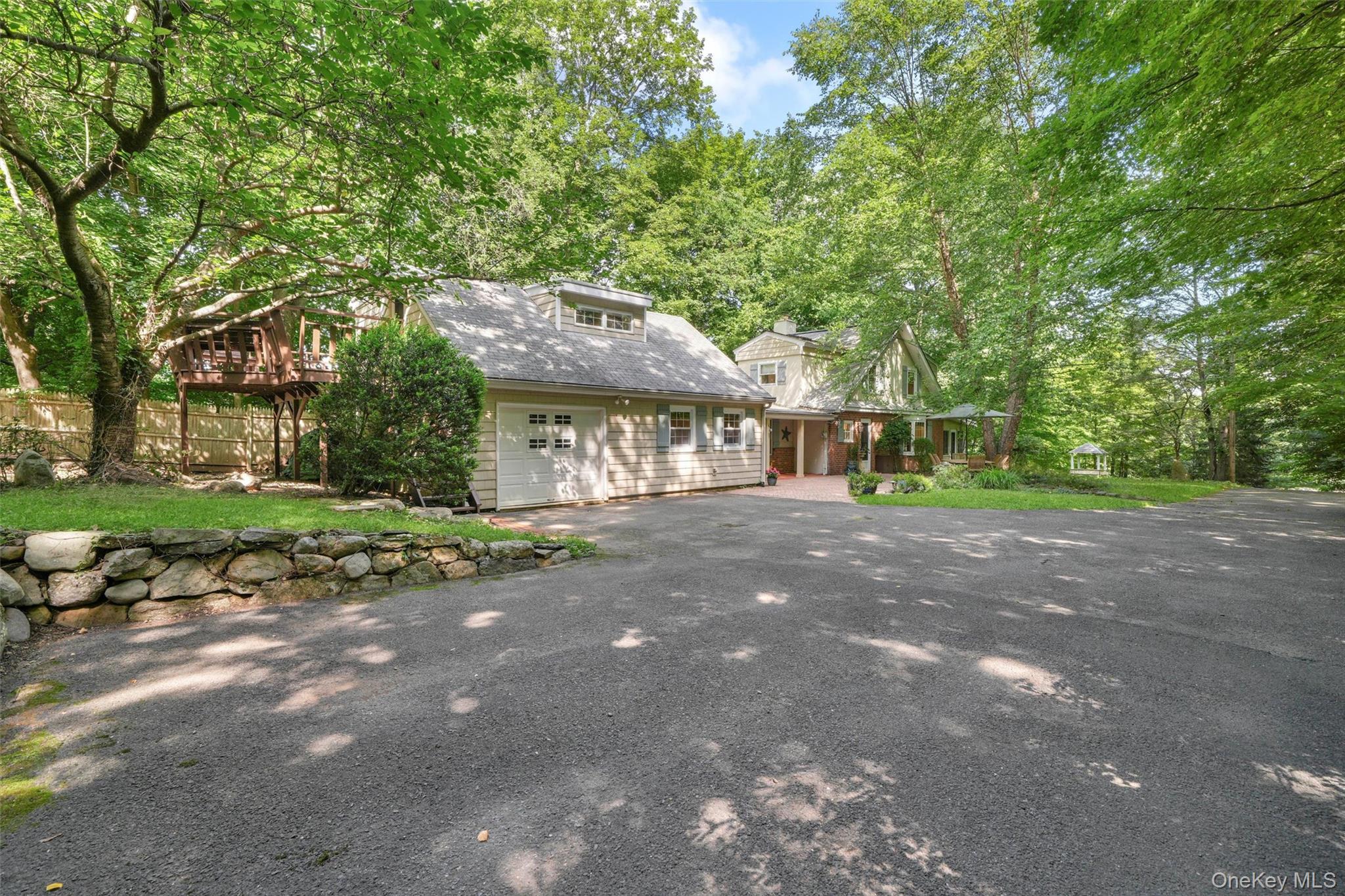 55 Van Orden Avenue, Suffern, NY 10901