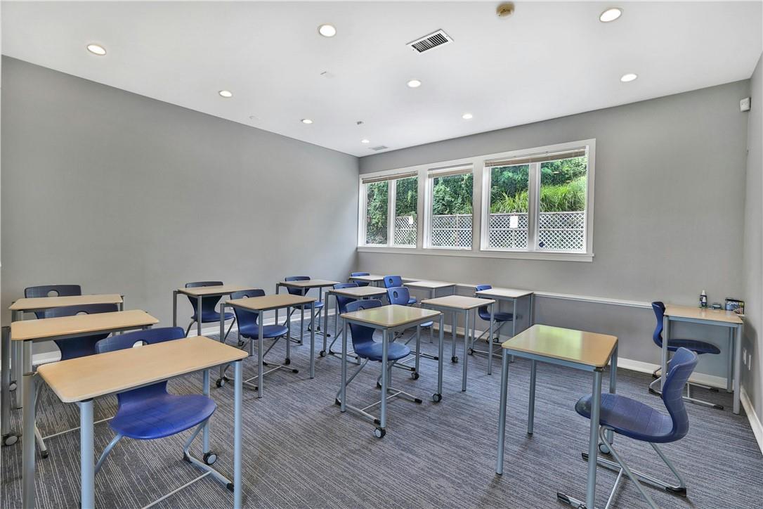 510-516 W Boston Post Road, Mamaroneck, NY 10543