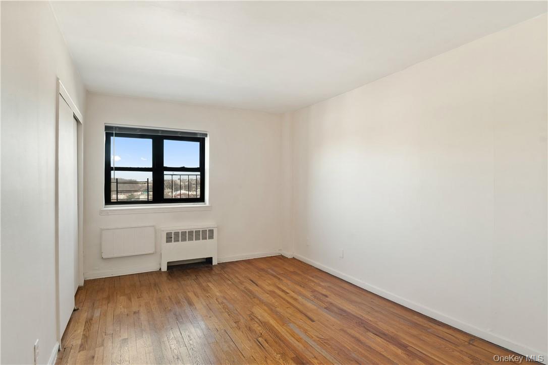 1910 Pelham Parkway S # 5C, Bronx, NY 10461