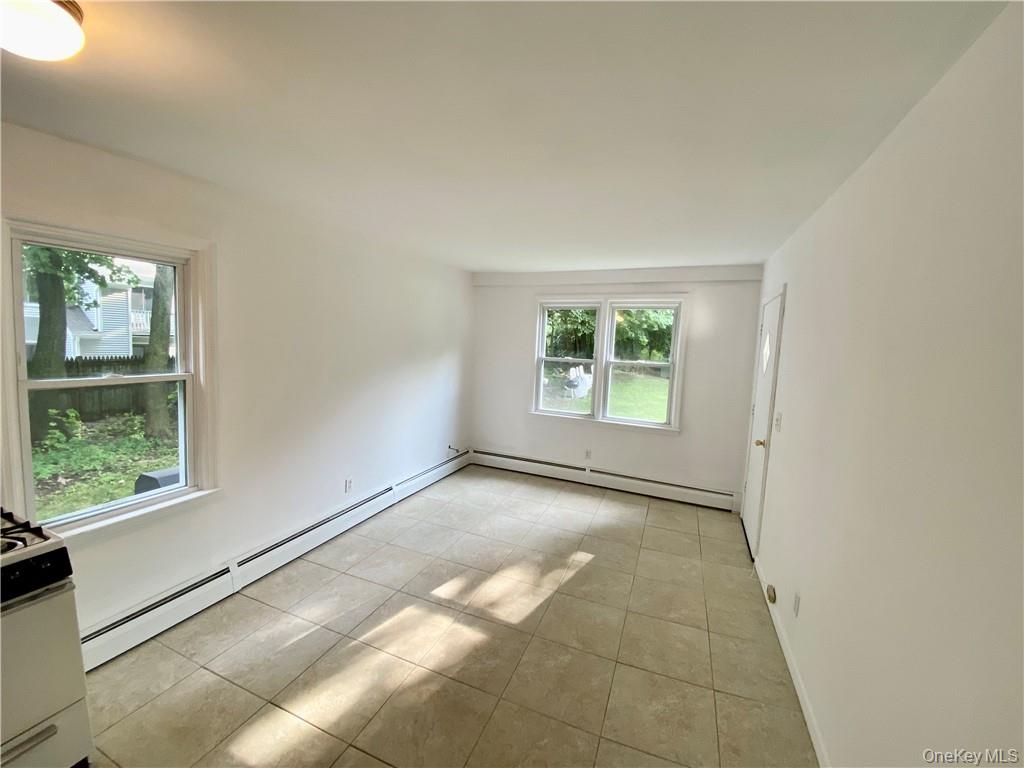 1860 E main Street, Mohegan Lake, NY 10547