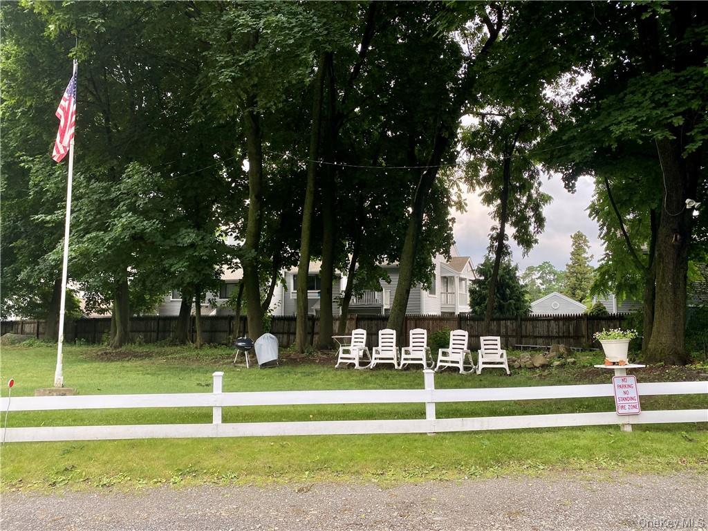 1860 E main Street, Mohegan Lake, NY 10547
