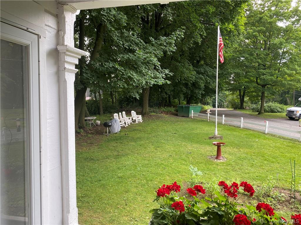 1860 E main Street, Mohegan Lake, NY 10547