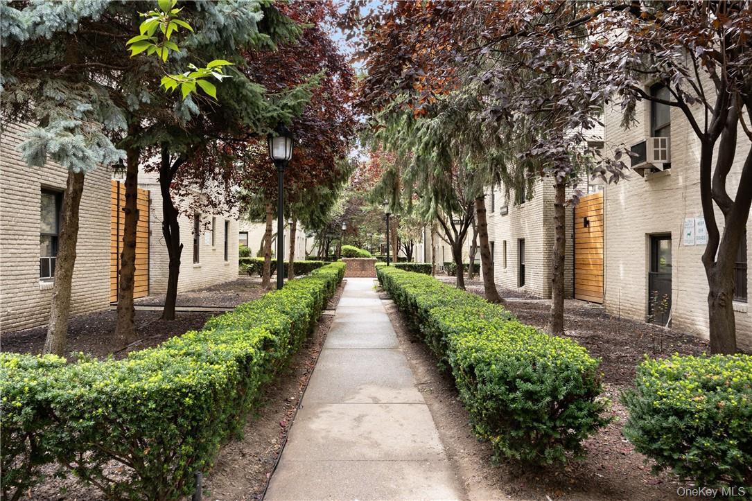 2115 33 Street # 4E, Astoria, NY 11105