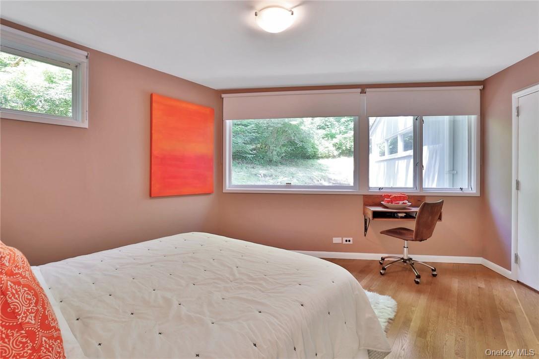 5 Deerfield Lane, Mamaroneck, NY 10543