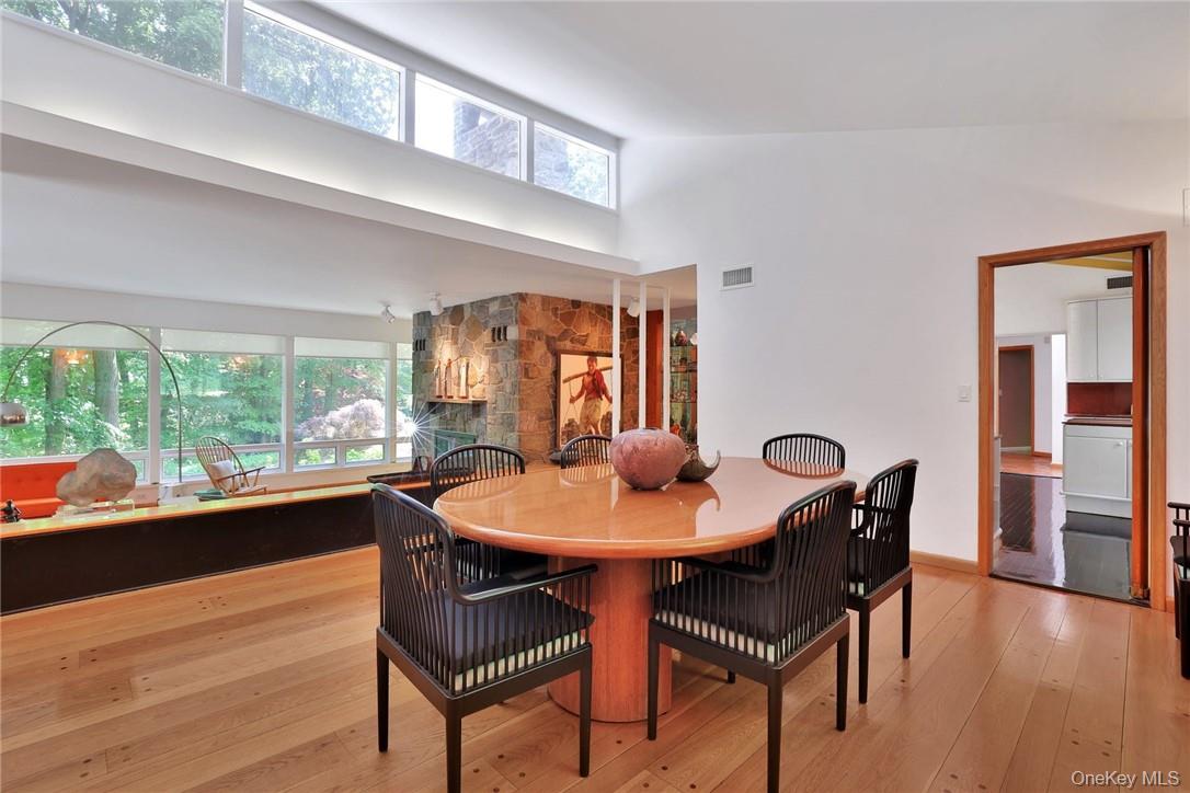 5 Deerfield Lane, Mamaroneck, NY 10543