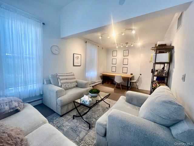 448-450 Manville Road, Pleasantville, NY 10570