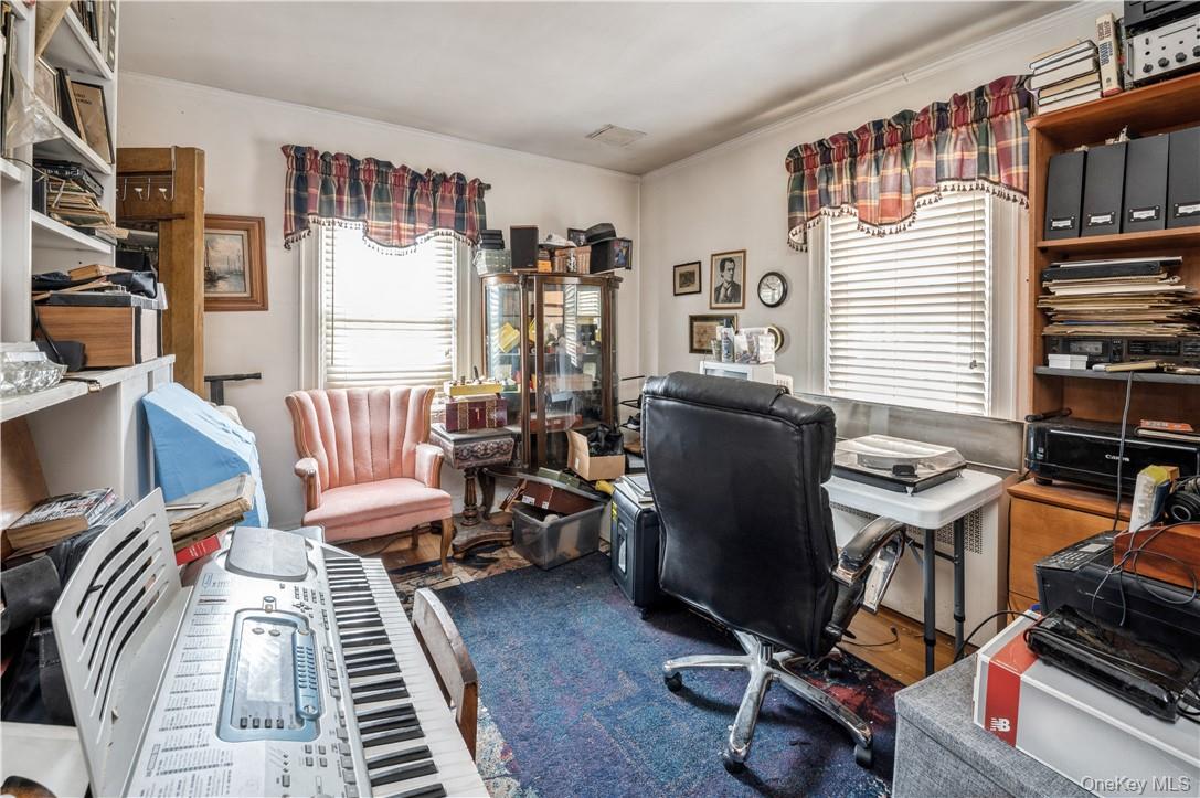 3350 Country Club Road, Bronx, NY 10465