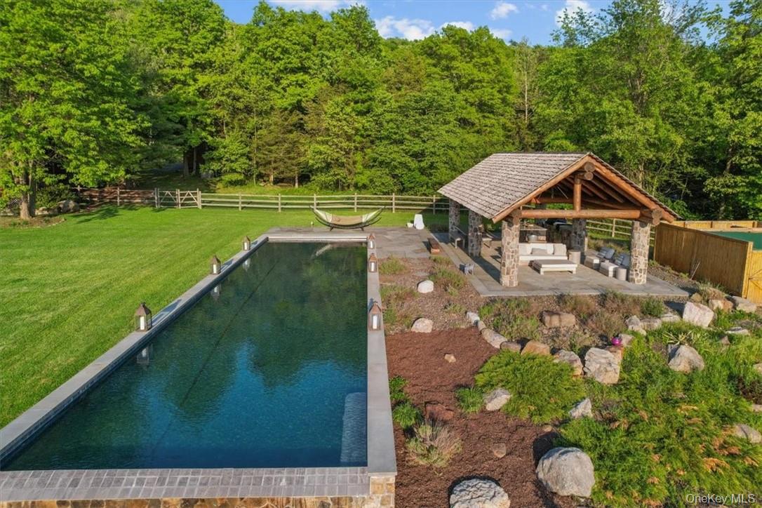 101 Mountain Lodge, Washingtonville, NY 10992