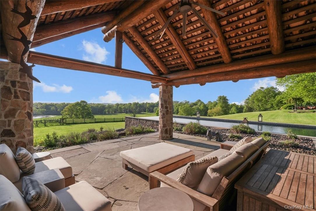 101 Mountain Lodge, Washingtonville, NY 10992