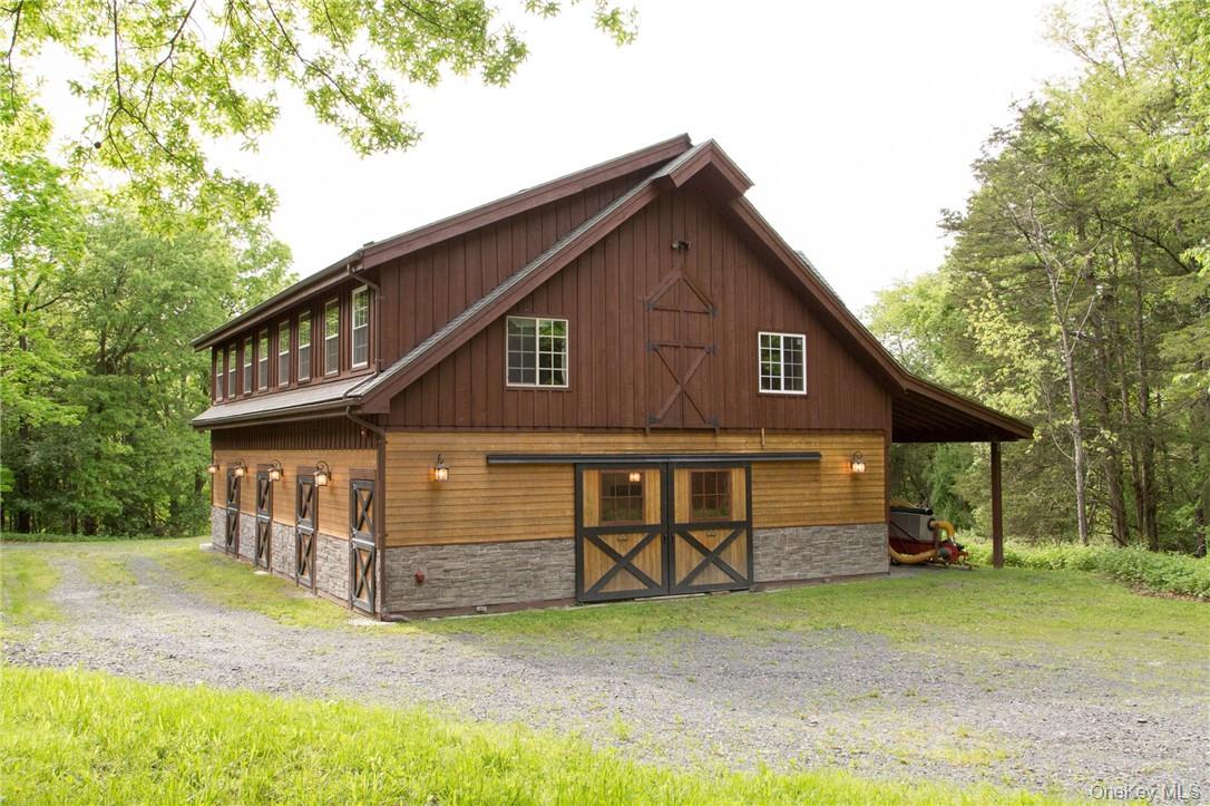 101 Mountain Lodge, Washingtonville, NY 10992